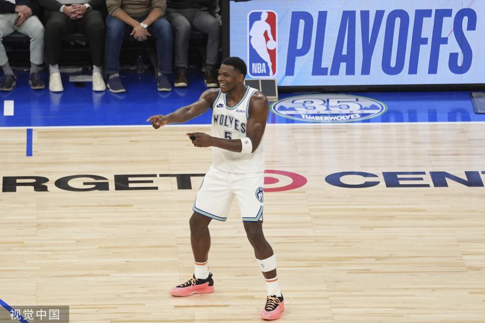 精湛的球技 精湛的球技