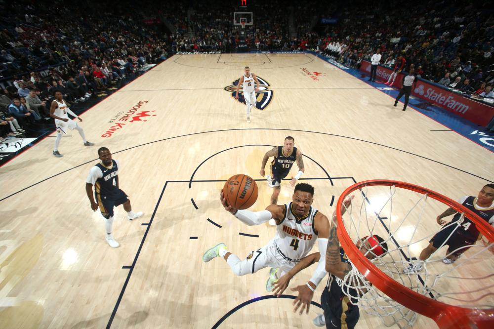 切勿主动靠 切勿主动靠