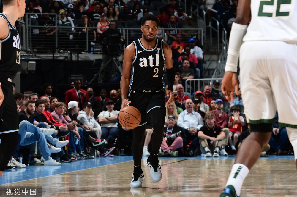 不因伤痛而 不因伤痛而