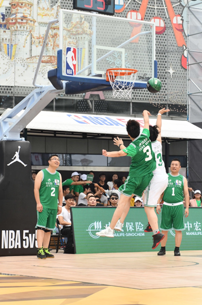 的硬碰硬 的硬碰硬